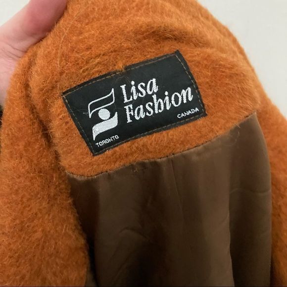 Vintage Lisa Fashion Toronto, Wool & Alpaca, Fits size large - Picture 3 of 3